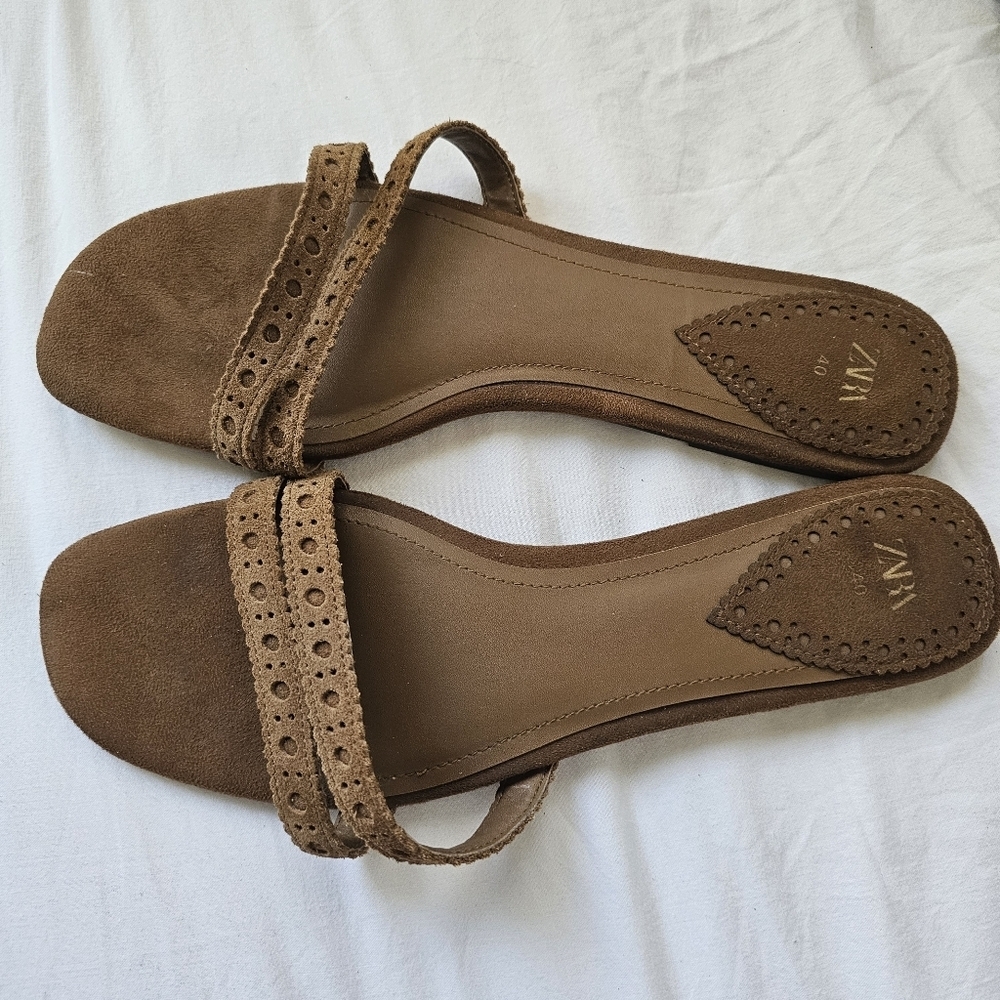 Zara Tan Braided Sandals Slip-On Style USED ONCE . - Picture 2 of 8